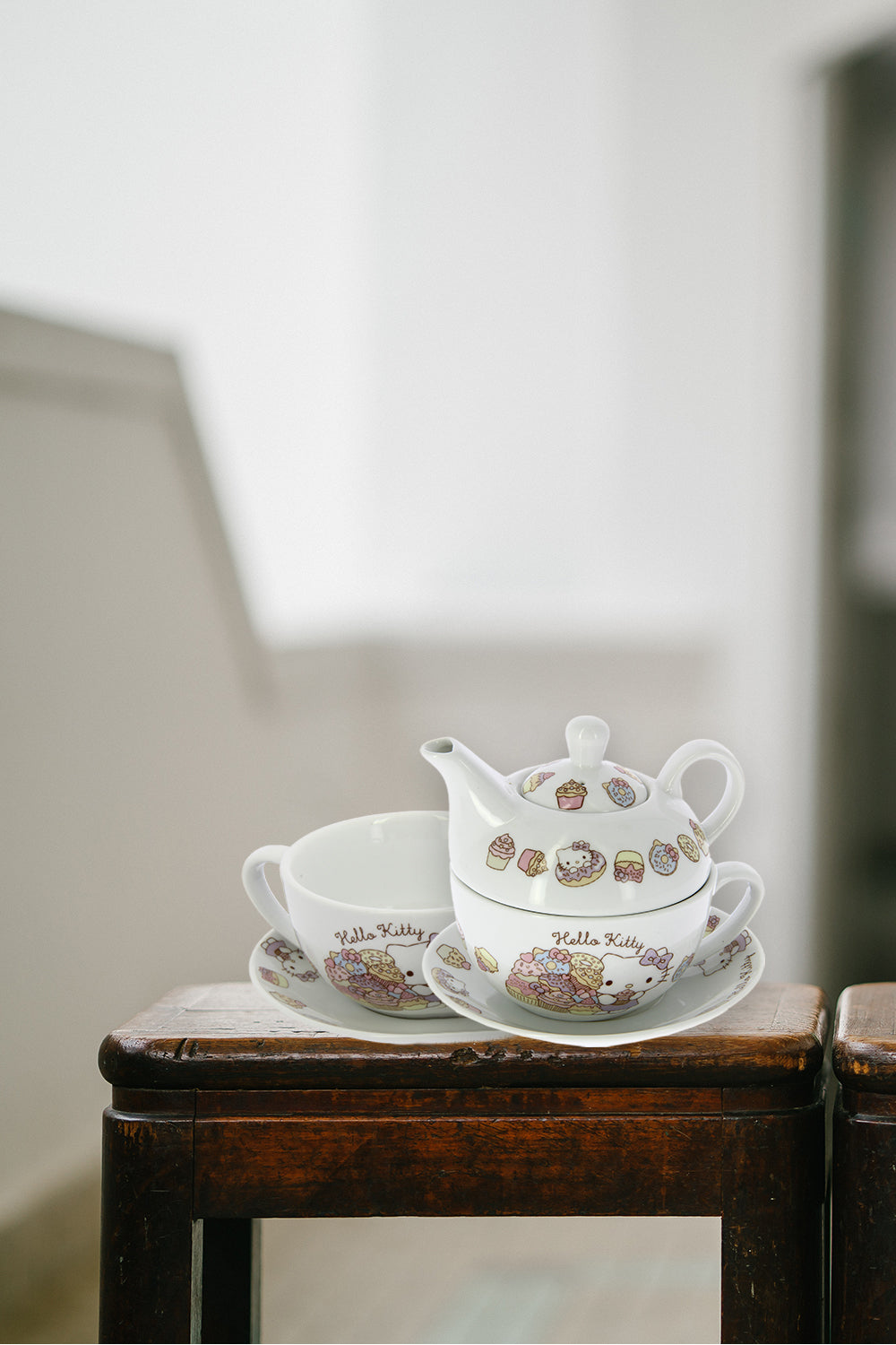 Hello Kitty Cup, Saucer and Kettle set-Kitty Cat Cup-O-Potts