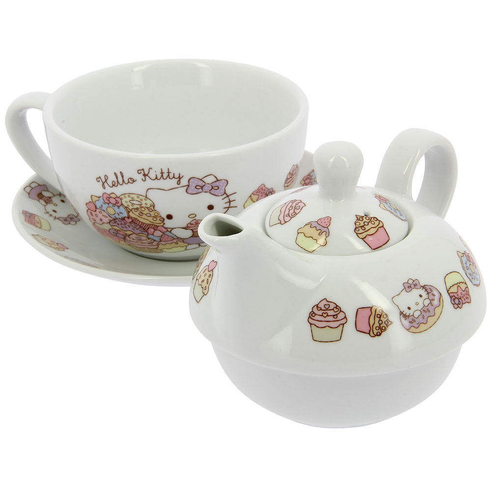 An amazing white tea set combo of tea pot, cup and saucer set with the pot fitting just fine on top of the cup and saucer. This easy to carry tea set is unique which fits into a small tea table.Exclusively Available at Reliance Gifts www.reliancegifts.co.uk